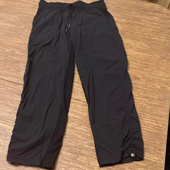 Lululemon Dance Studio Mid-Rise Cropped Pant - Picture 2 of 4